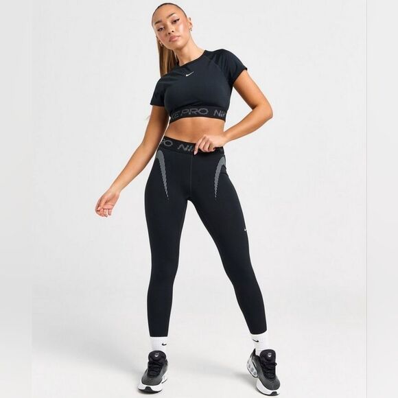 Nike Pro Dri-FIT Short-Sleeve Cropped Top Gym T-Shirt Women's Medium HM6369-010 - Picture 3 of 15